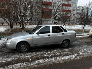 Седан ВАЗ (LADA) Priora 2010 года, 320000 рублей, Красноярск