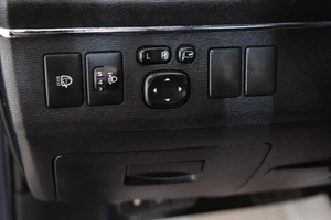 Седан Toyota Avensis 2009 года, 1199000 рублей, Омск