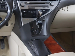 Внедорожник Lexus RX 2010 года, 2560000 рублей, Омск