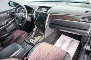 Седан Toyota Camry 2017 года, 2149000 рублей, Красноярск