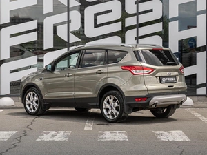 Внедорожник Ford Kuga 2013 года, 1195000 рублей, Краснодар