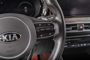 Седан Kia K5 2019 года, 2959000 рублей, Томск