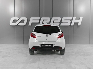 Хетчбэк Mazda 2 2011 года, 690000 рублей, Аксай