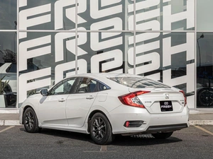 Седан Honda Civic 2020 года, 1970000 рублей, Краснодар