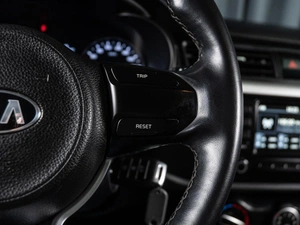 Седан Kia Rio 2020 года, 1430000 рублей, Волгоград