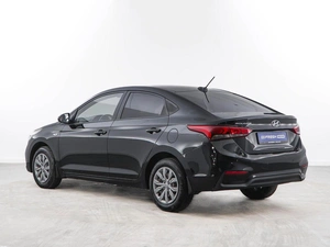 Седан Hyundai Solaris 2018 года, 1312444 рублей, Москва