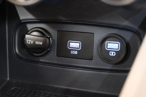 Внедорожник Hyundai Venue 2021 года, 2199000 рублей, Омск