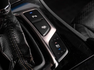 Седан Hyundai Grandeur 2012 года, 1220000 рублей, Тюмень