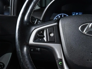 Хетчбэк Hyundai Solaris 2015 года, 1339000 рублей, Волгоград