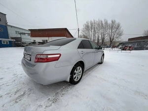 Седан Toyota Camry 2011 года, 1400000 рублей, Красноярск