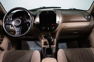 Внедорожник Toyota RAV4 2000 года, 779000 рублей, Сургут