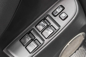 Внедорожник Toyota RAV4 2004 года, 789000 рублей, Барнаул