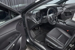 Внедорожник Lexus RX 2023 года, 7897000 рублей, Красноярск