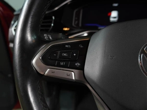 Лифтбек Volkswagen Polo 2022 года, 1489000 рублей, Воронеж