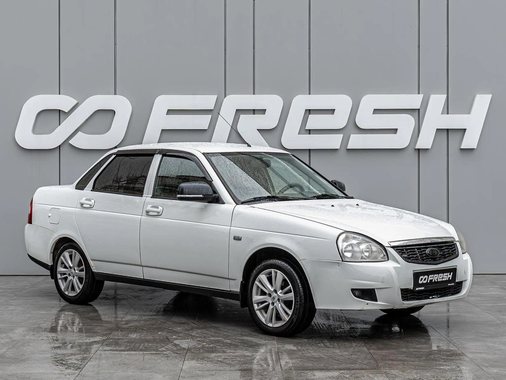 Седан ВАЗ (LADA) Priora 2018 года, 660000 рублей, Краснодар