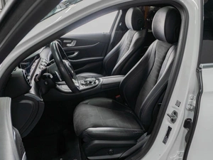 Седан Mercedes-benz E-класс 2018 года, 3449000 рублей, Тюмень