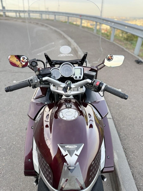 Фото