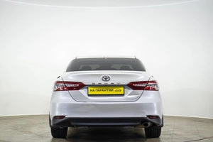 Седан Toyota Camry 2021 года, 3199000 рублей, Оренбург