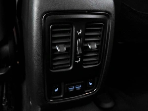 Внедорожник Jeep Grand Cherokee 2014 года, 2200999 рублей, Москва