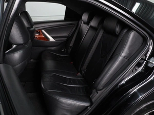 Седан Toyota Camry 2011 года, 1335000 рублей, Красный Пахарь
