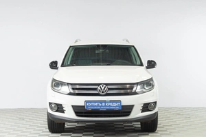 Внедорожник Volkswagen Tiguan 2013 года, 1679000 рублей, Челябинск