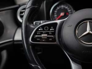 Седан Mercedes-benz E-класс 2019 года, 2200000 рублей, Большой Сочи