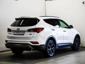 Внедорожник Hyundai Santa Fe 2017 года, 2650000 рублей, Красноярск