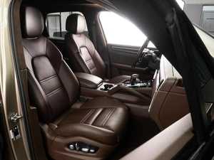 Внедорожник Porsche Cayenne S 2018 года, 7999000 рублей, Тюмень