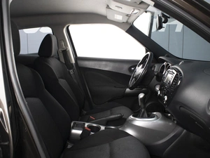 Внедорожник Nissan Juke 2012 года, 1040000 рублей, Омск