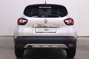 Внедорожник Renault Kaptur 2016 года, 1300000 рублей, Брянск