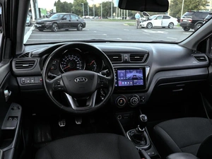 Седан Kia Rio 2014 года, 1059000 рублей, Волгоград