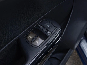 Хетчбэк Opel Corsa 2009 года, 380000 рублей, Краснодар
