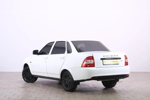 Седан ВАЗ (LADA) Priora 2016 года, 629000 рублей, Омск