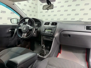 Седан Volkswagen Polo 2013 года, 756000 рублей, Красноярск