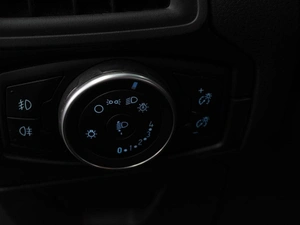 Хетчбэк Ford Focus 2015 года, 986000 рублей, Воронеж