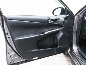 Седан Toyota Camry 2015 года, 1612000 рублей, Красноярск