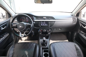 Седан Kia Rio 2019 года, 1380000 рублей, Мирное