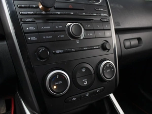 Внедорожник Mazda CX-7 2011 года, 1140000 рублей, Омск