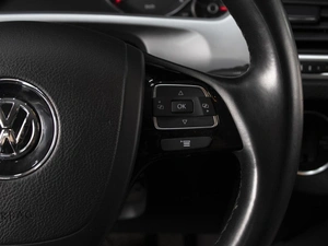 Внедорожник Volkswagen Touareg 2014 года, 2390000 рублей, Омск