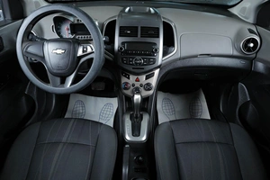 Седан Chevrolet Aveo 2013 года, 659000 рублей, Тюмень