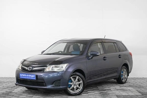 Универсал Toyota Corolla Fielder 2012 года, 1049000 рублей, Кемерово