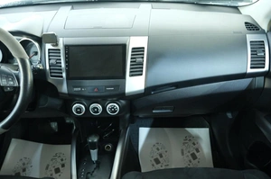 Внедорожник Mitsubishi Outlander 2007 года, 1089000 рублей, Омск