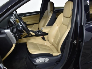 Внедорожник Porsche Cayenne 2015 года, 3224900 рублей, Казань