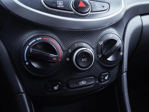 Седан Hyundai Solaris 2011 года, 635000 рублей, Волгоград