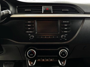 Седан Kia Rio 2018 года, 1249000 рублей, Ачинск