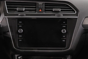 Внедорожник Volkswagen Tiguan 2019 года, 2669000 рублей, Новокузнецк