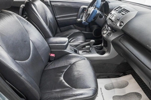 Внедорожник Toyota RAV4 2007 года, 1169000 рублей, Барнаул