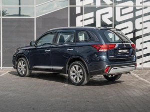 Внедорожник Mitsubishi Outlander 2020 года, 2100000 рублей, Краснодар