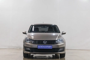 Седан Volkswagen Polo 2016 года, 1129000 рублей, Новокузнецк