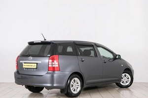 Минивэн Toyota Wish 2004 года, 849000 рублей, Красноярск